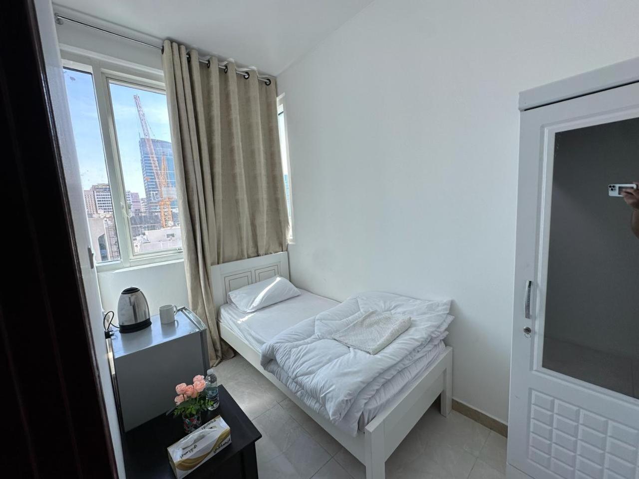 Corniche Street - Stunning Room Abu Dabi Exterior foto