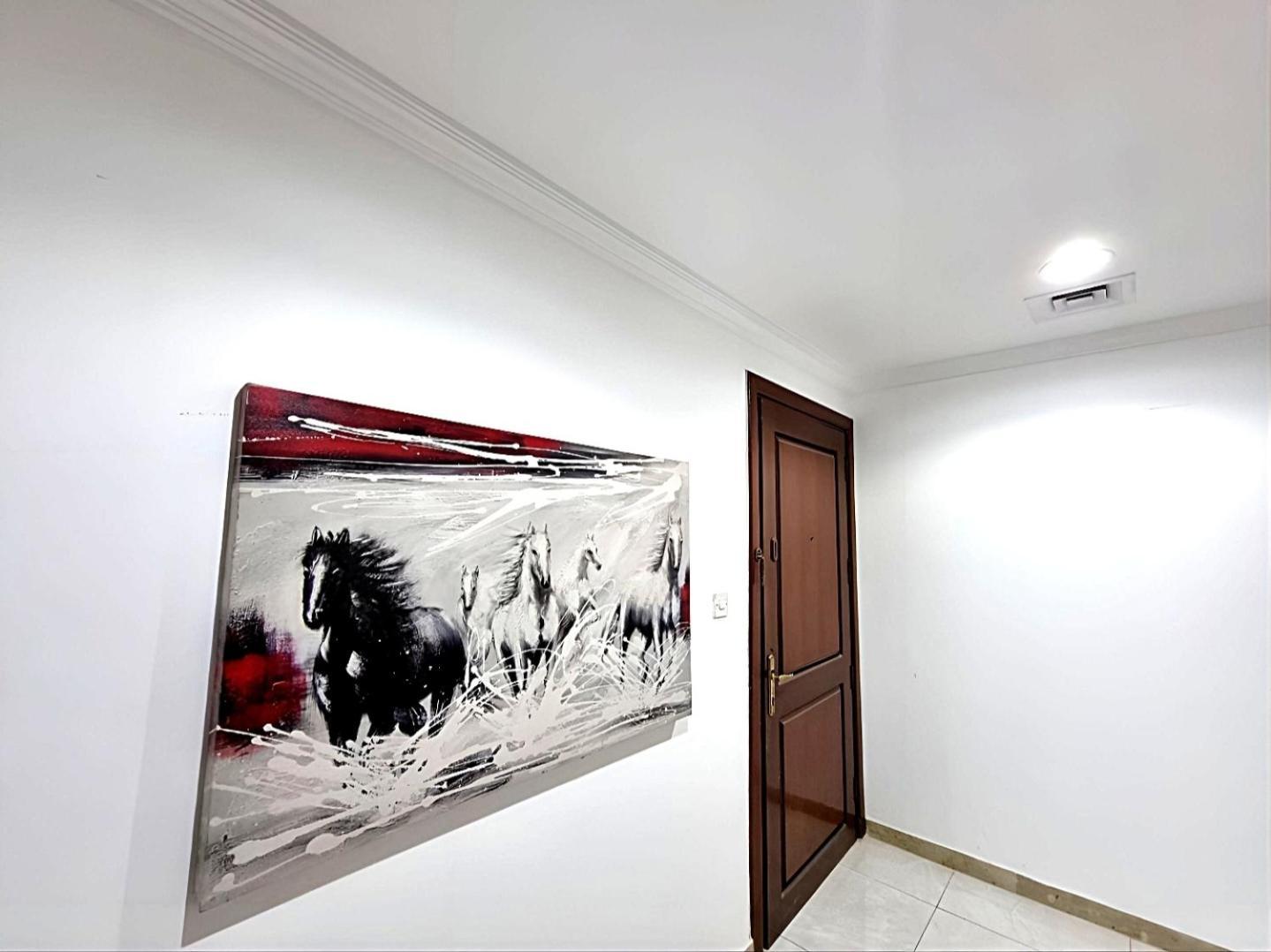 Corniche Street - Stunning Room Abu Dabi Exterior foto